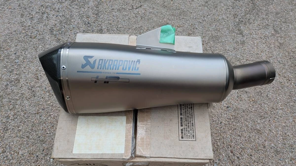 AKRAPOVIC Motorcycle Mufflers for BMW R1200R for sale | eBay