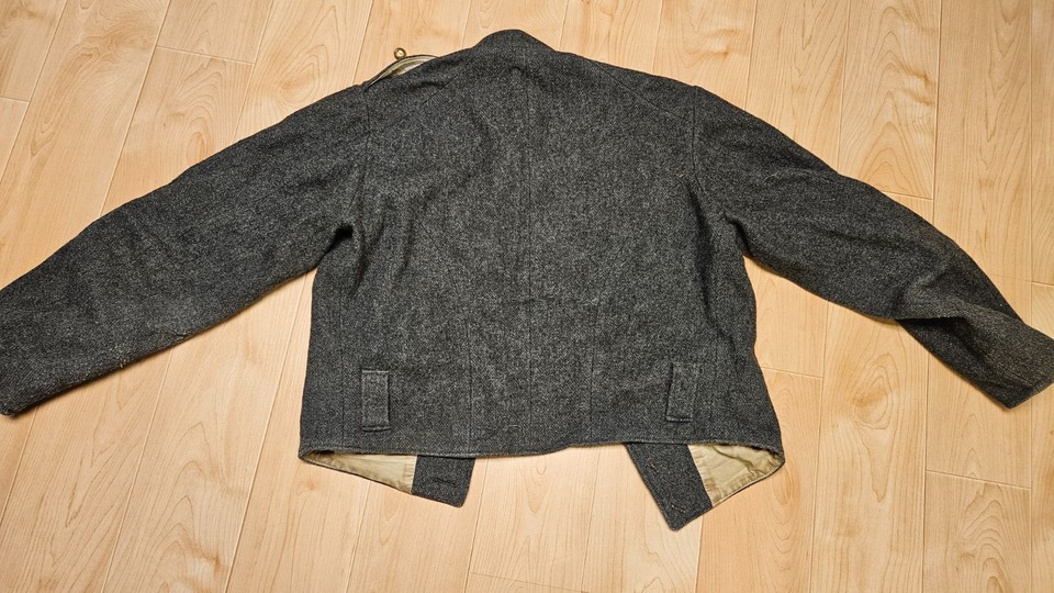 Richmond Depot Shell II, Confederate 9 button Dark Grey. Large size 44