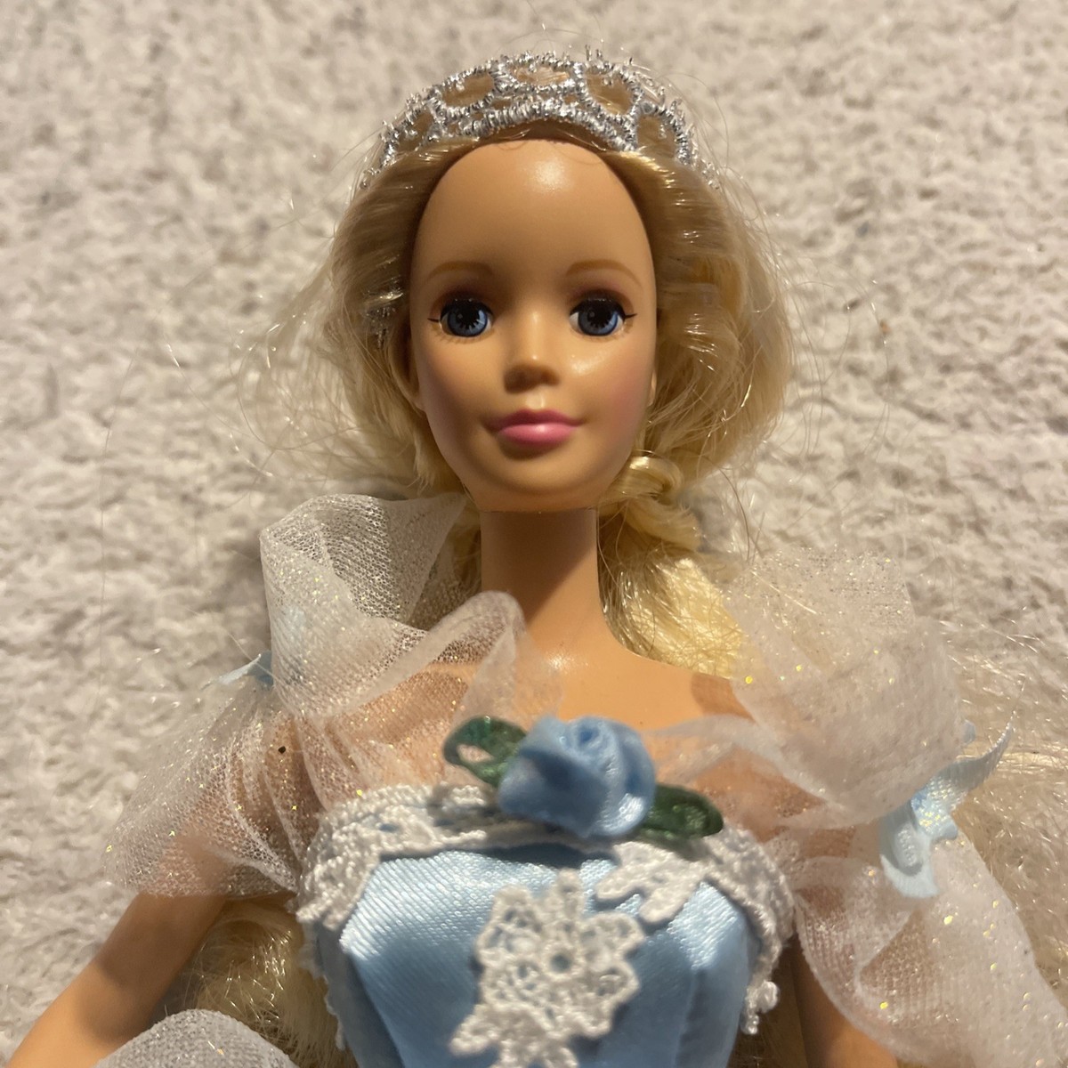 バービースリーピングビューティー Sleeping Beauty Barbie Doll 1998 Mattel 20489 Eyes Open and Close