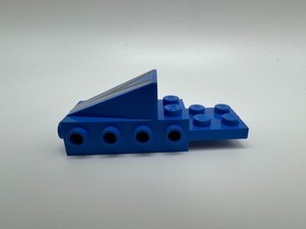 Vintage Lego 2336p35 Blue Cockpit Space Nose with Black and Silver V Pattern