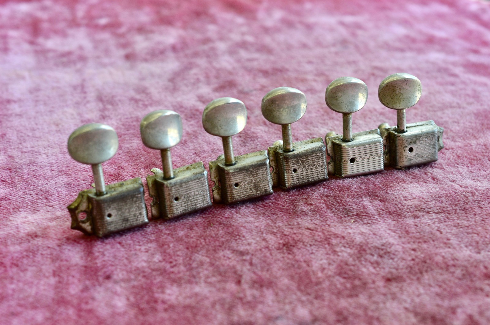 Vintage 1960s PRE-CBS Fender Stratocaster Single Line Kluson Tuner Set Telec 64