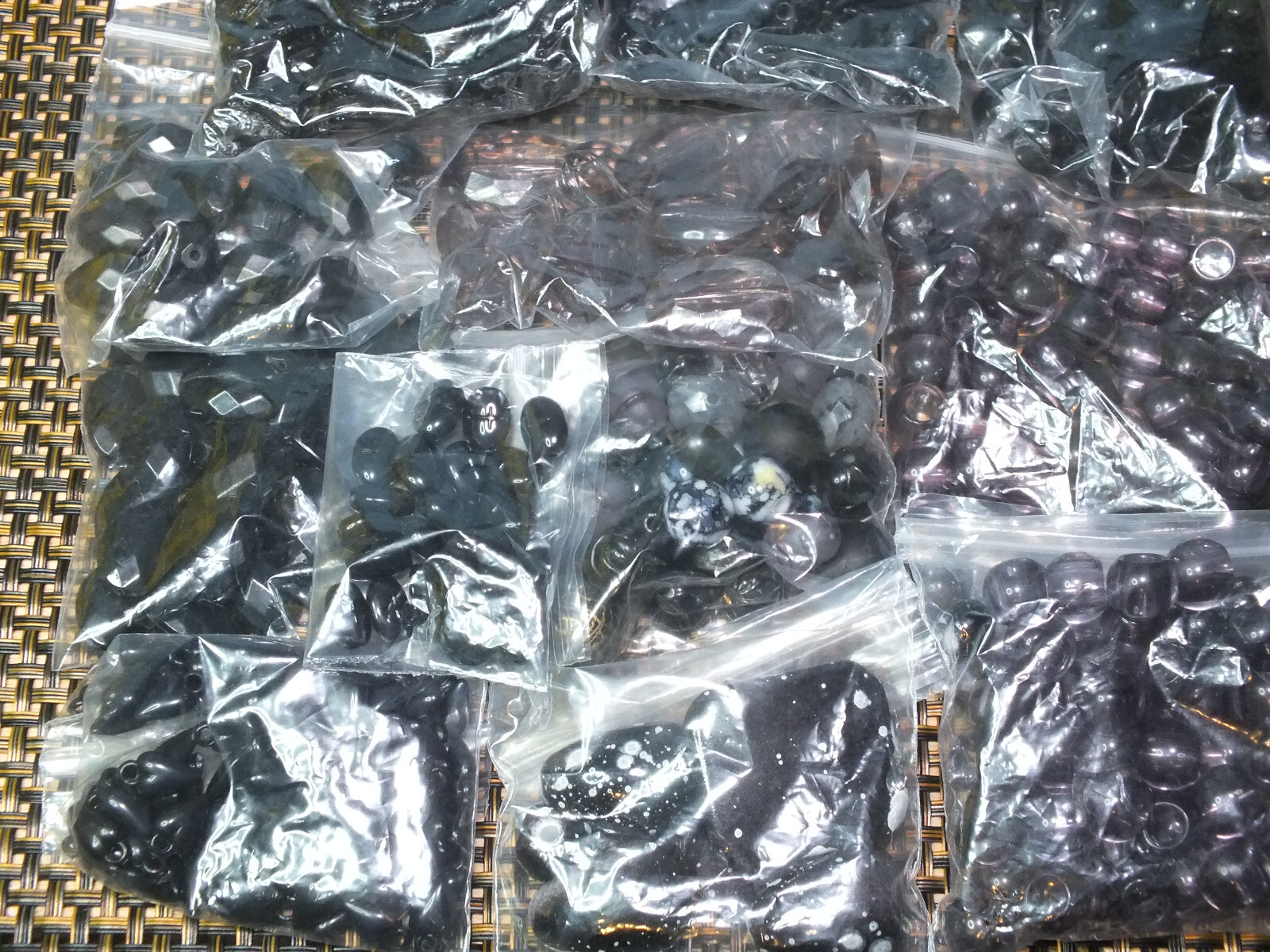 425g mixed beads, BLACK mix. Various beads, charms. Job lot bulk