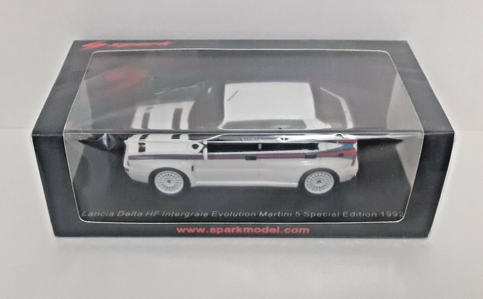 MODELLINO AUTO 1:43 SPARK RALLY LANCIA DELTA HF MARTINI 1992 DIE CAST MODELLISMO - Immagine 2 di 4
