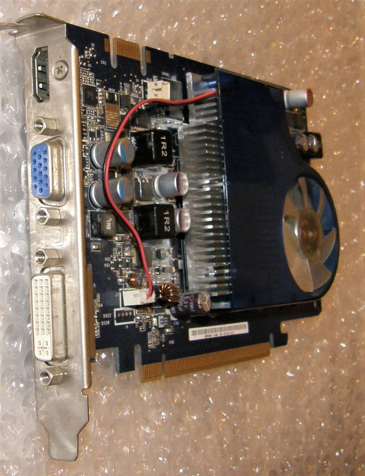 466762-001 HP Nvidia GeForce 9600GS 768MB GDDR2 192-Bit HDMI / VGA / DVI PCI - Image 3 of 3