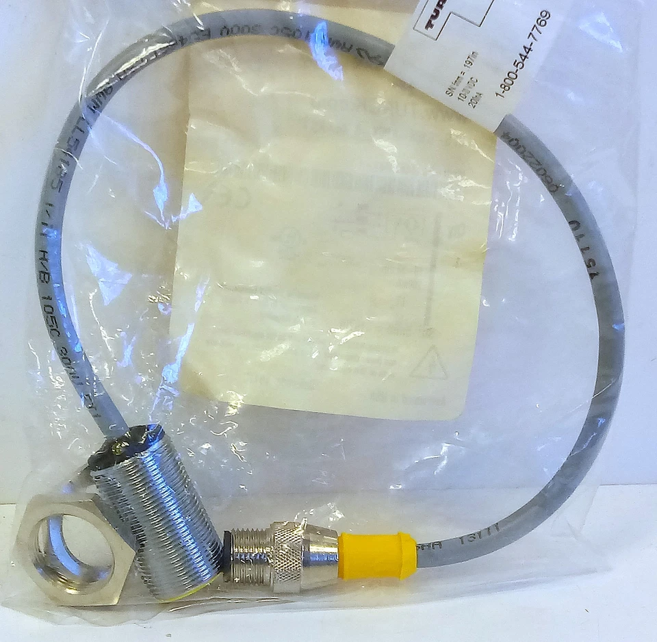 Turck BI5-G18K-AP6X-0.3M-RS-4T T4670481-1 10-30 V DC Inductive Proximity Sensor - Image 2 of 3