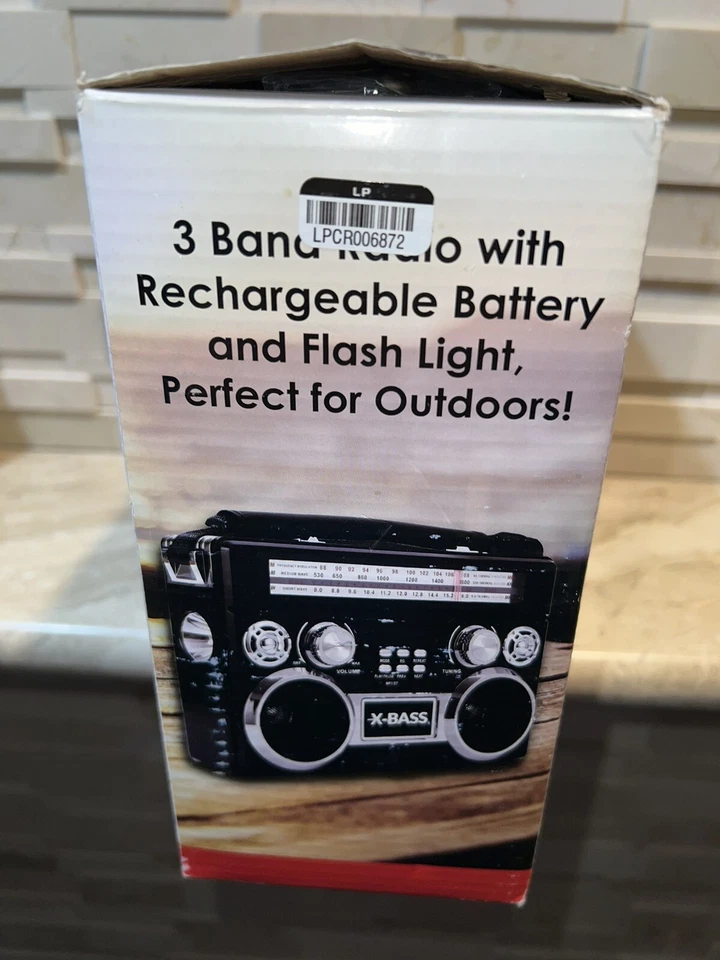 Supersonic SC-1097BT 3 Band Radio With Bluetooth, Flashlight AM/FM/SW  Black - Image 4 of 4