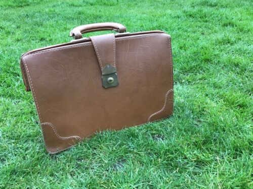 Old Vintage Faux Leather Briefcase Gladstone Bag Travel Case Business Suitcase - Afbeelding 1 van 24