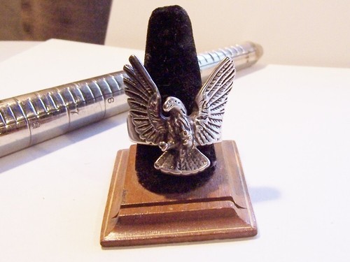 Vintage large Eagle Ring wings out figure talons size 13 1/4