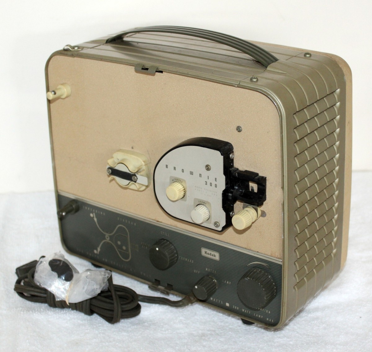 Unique KODAK Brownie 8 mm Projecteur de Ciné Transformé en