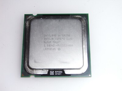 Intel Core2Quad Q8300 2,5GHz SLGUR CPU Prozessor PC Sockel 775 T Computer Core