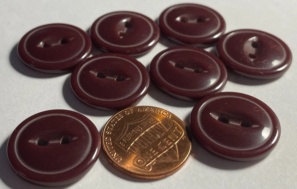 Set of 8 Vtg Glossy Dark Burgundy Red Plastic Cat Eye Buttons 3/4" 19mm 14825 - Image 2 of 2