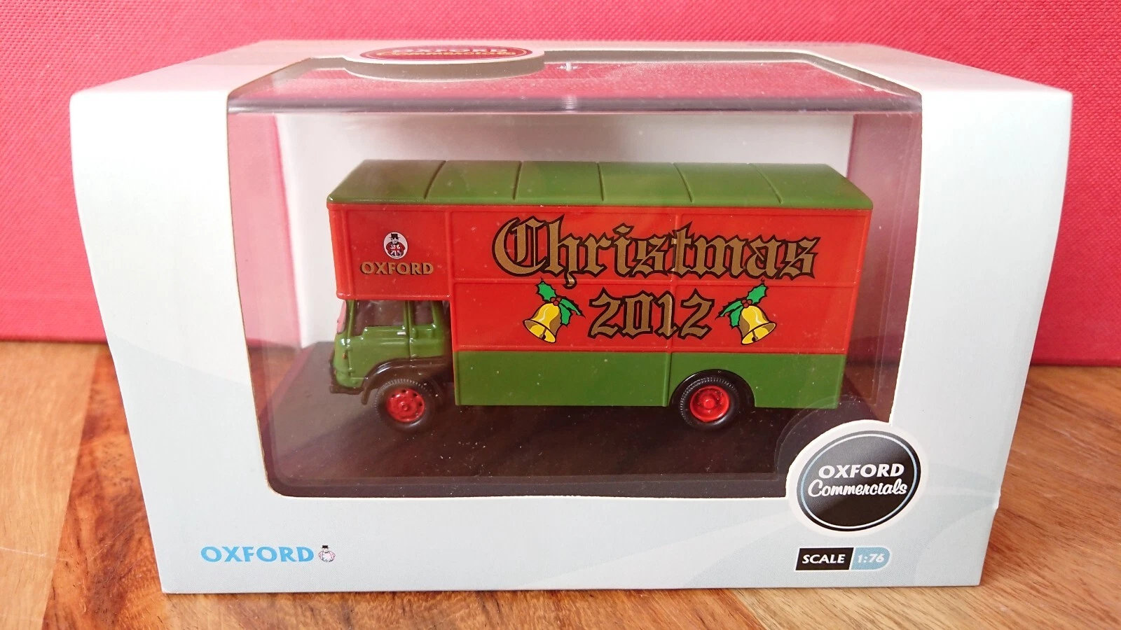 VANS Oxford 76TK015 Luton Van Natale 2012 Ltd Edizione 1:76 Scala NUOVO