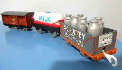 Thomas Trackmaster 3D S.C. Ruffey  Fruit & Vegetable Van Milk Tanker Train Set