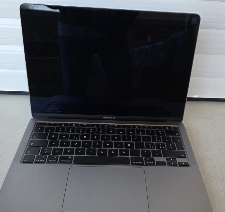 Apple MacBook Air 13" 2020 · i7 · 16GB · 512GB, foto 4 di 4