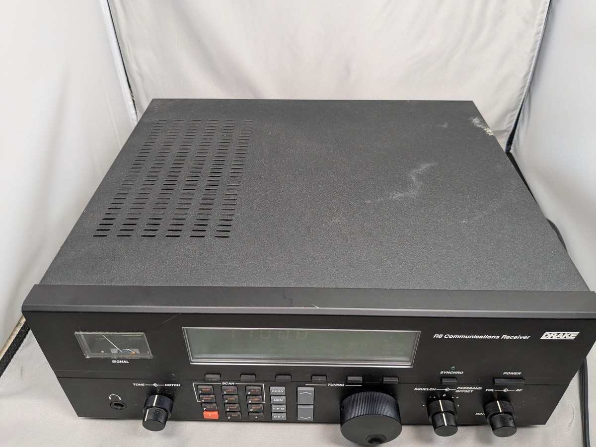 Drake R8 Shortwave AM SSB Ham Radio Communications Receiver