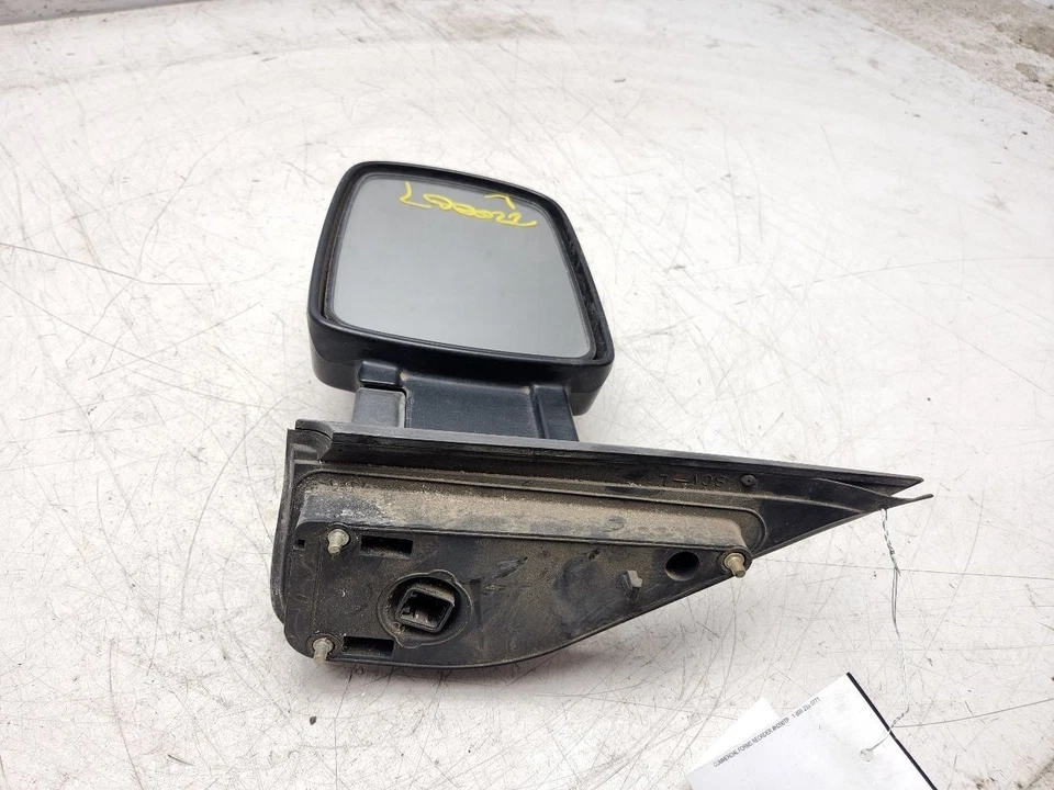 2003-2004 Honda Element Driver Left Side View Mirror Manual DX OEM 76250SCVA11 - Image 3 of 4