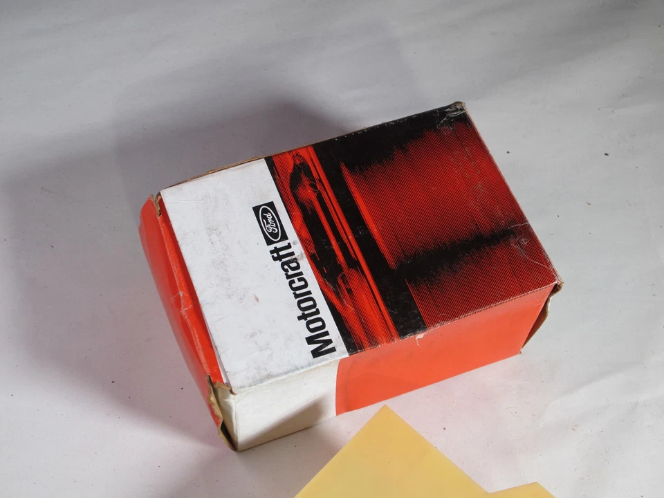 Conjunto de timbre 77 Mercury Monarch OEM NOS D74Y-10D840-A Foto 4 de 4