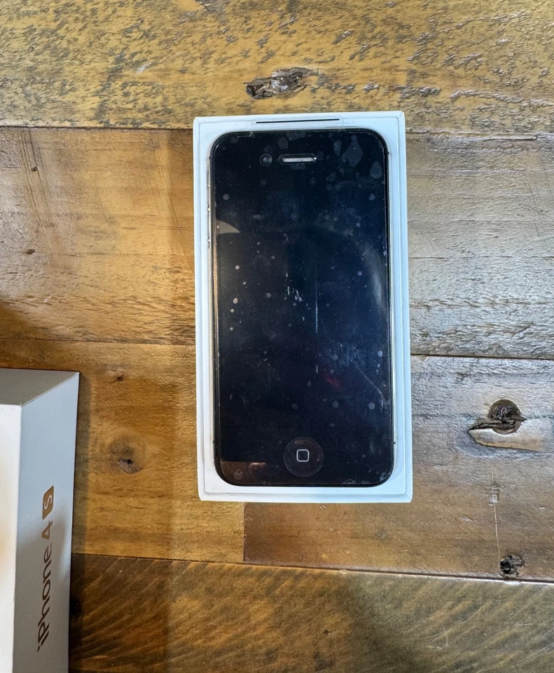 Apple iPhone 4s – 32GB – Rare Find – New with Factory Film - Image 2 of 4