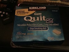 Kirkland Gum Quit 2 Nicotine Polacrilex 2mg Stop Smoking Aid 190 pcs exp: 9/2027