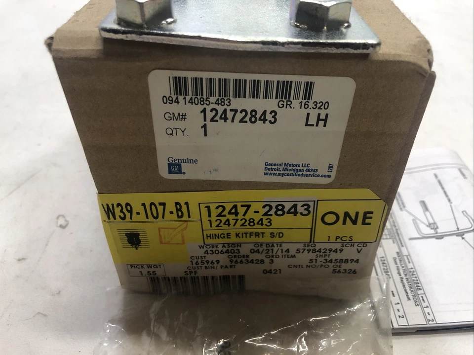New OEM Genuine GM Chevy Silverado Door Hinge-Lower Left 12472843 - Image 2 of 4