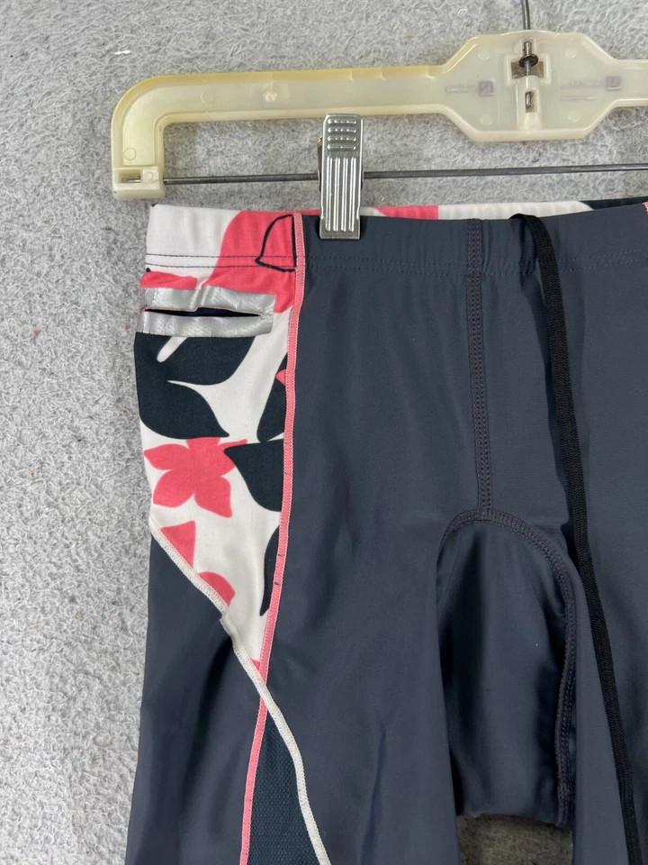 TYR Cycling Shorts Womens Extra Small Black Pink Floral Triathlon Padded Nylon - Image 4 of 4