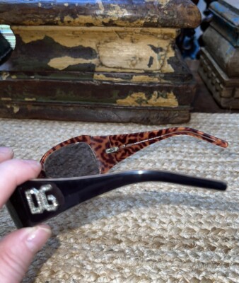 Dolce & Gabbana ヒョウ柄 サングラス s-l400.jpg