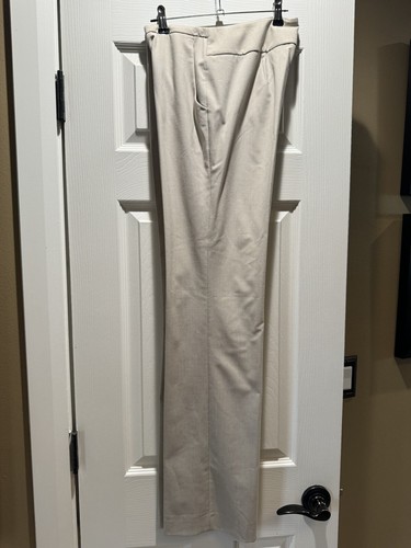 Elie Tahari Women’s Career Pants 4 US Light Beige Pinstripe - Picture 2 of 5