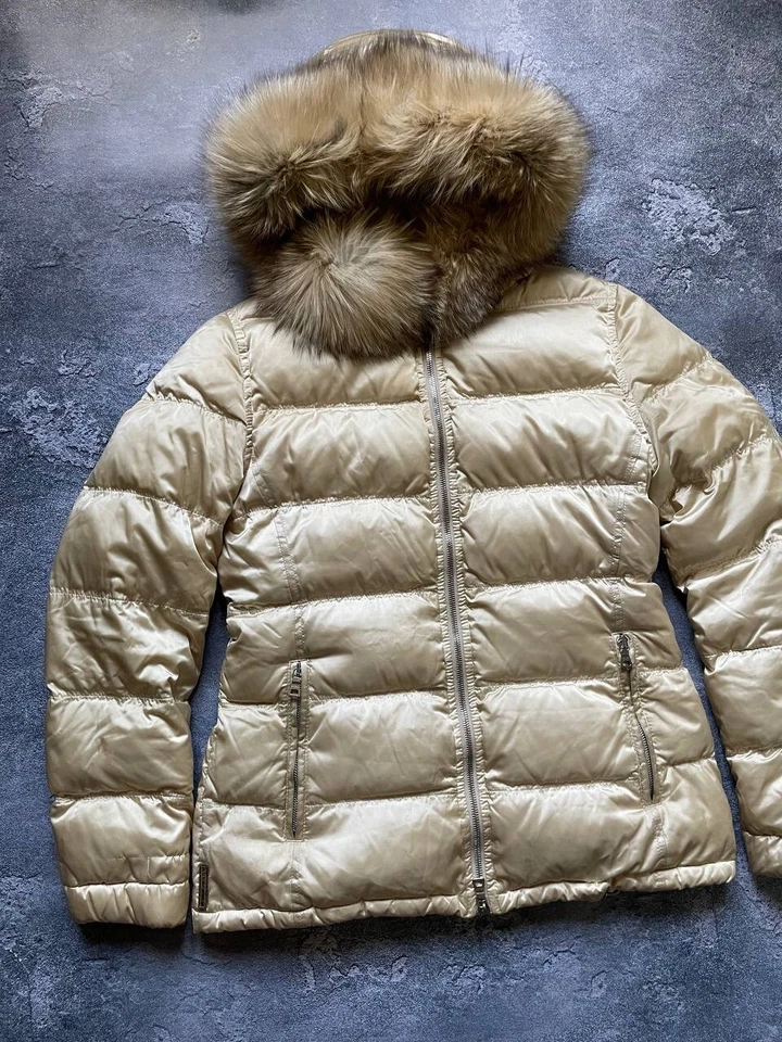 Chaqueta de plumón de lujo vintage Prada Milano azul zorro marrón lengüeta piel talla 44 Foto 2 de 4