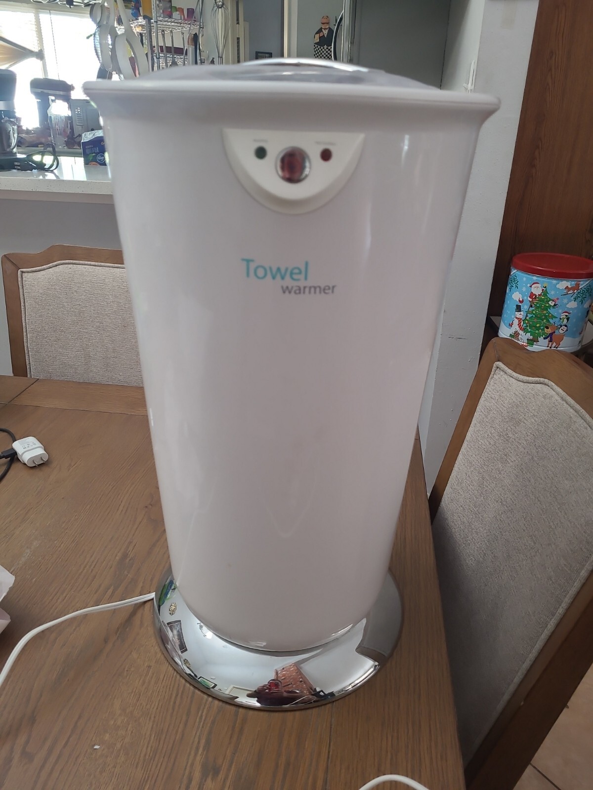 Brookstone Towel Warmer Floor Basket Model 647156 Excellent Working