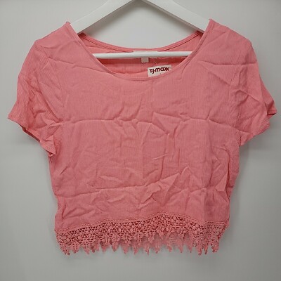 cute loose crop tops