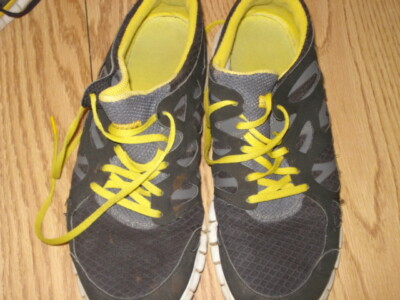NIKE LIVESTRONG LANCE ARMSTRONG MENS SHOES SIZE 12 BLACK YELLOW TOUR DE FRANCE
