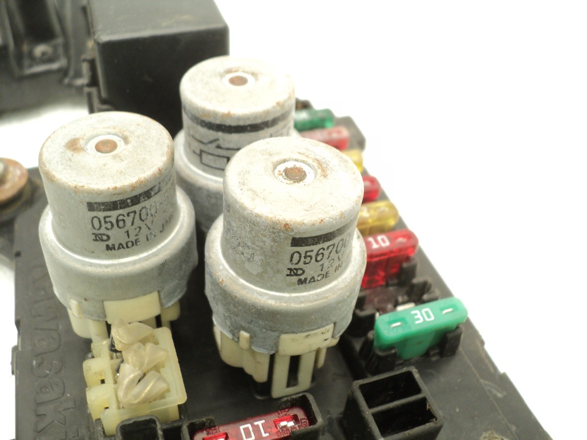 Kawasaki ZX1000 ZX 1000 Ninja #B229 Fuse Box / Holder | eBay