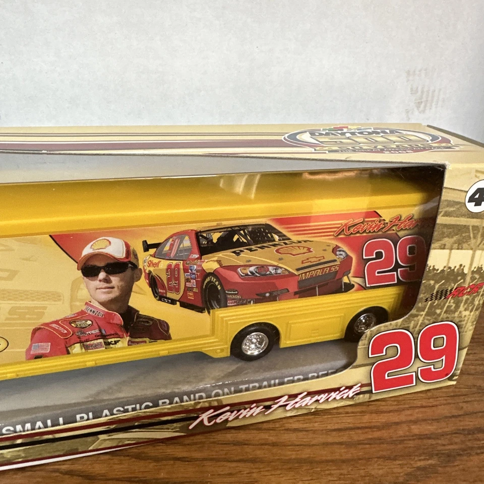 Nascar Kevin Harvick Daytona 500 #29 2008 Shell Pennzoil Car Hauler 1/64 - Image 3 of 4