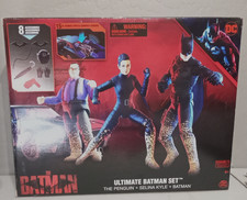DC Comics, Ultimate Batman Set w/Exclusive 4  Batman, Movie Playset