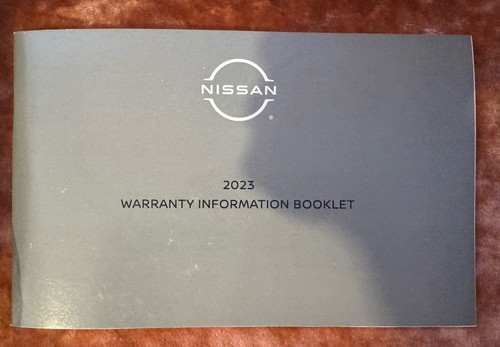 ππ2023 Nissan Rogue Owners Manual Set W/Case & First Aid kit OEM Free Shipππ - Foto 3 di 7
