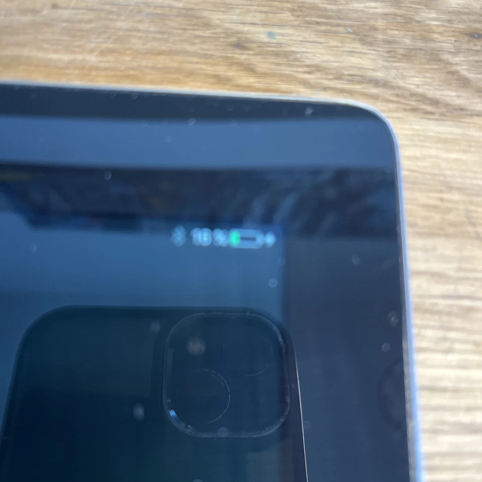 Apple iPad 2 -Top-mit Code Ersatzteile Ersatzteilspender - Bild 2 von 4