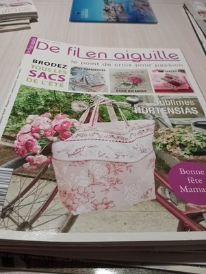 Magazin Kreuzstich Nadelfaden N 69 Hortensia Véronique Enginger
