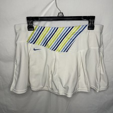 Nike Dri-Fit Skirt Women s M White Striped Pleated Active Tennis Golf Skort