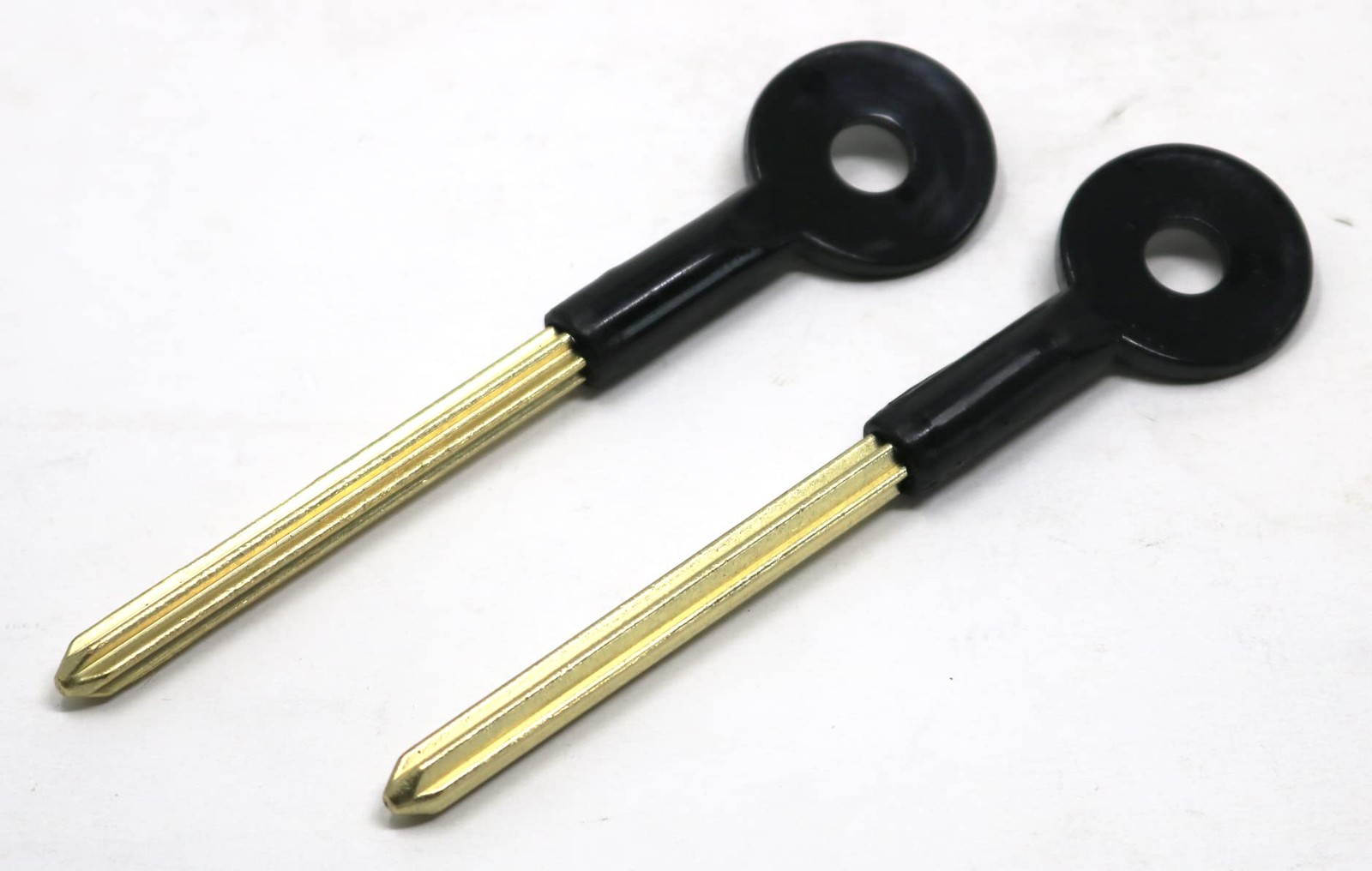 2 x Universal Extra Long Brass Bolt Key Security Rack Door Star Key