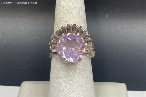 925 Gold Plated Silver Vintage Ring W/Faceted Amethyst In Floral Setting