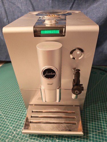 Jura ENA 5 Silber, Piano Black Seitenteile