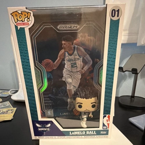Funko Pop! Trading Cards LaMelo Ball Figure Charlotte Hornets NBA Vinyl #01 2021