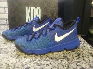 kd 9 sneaker