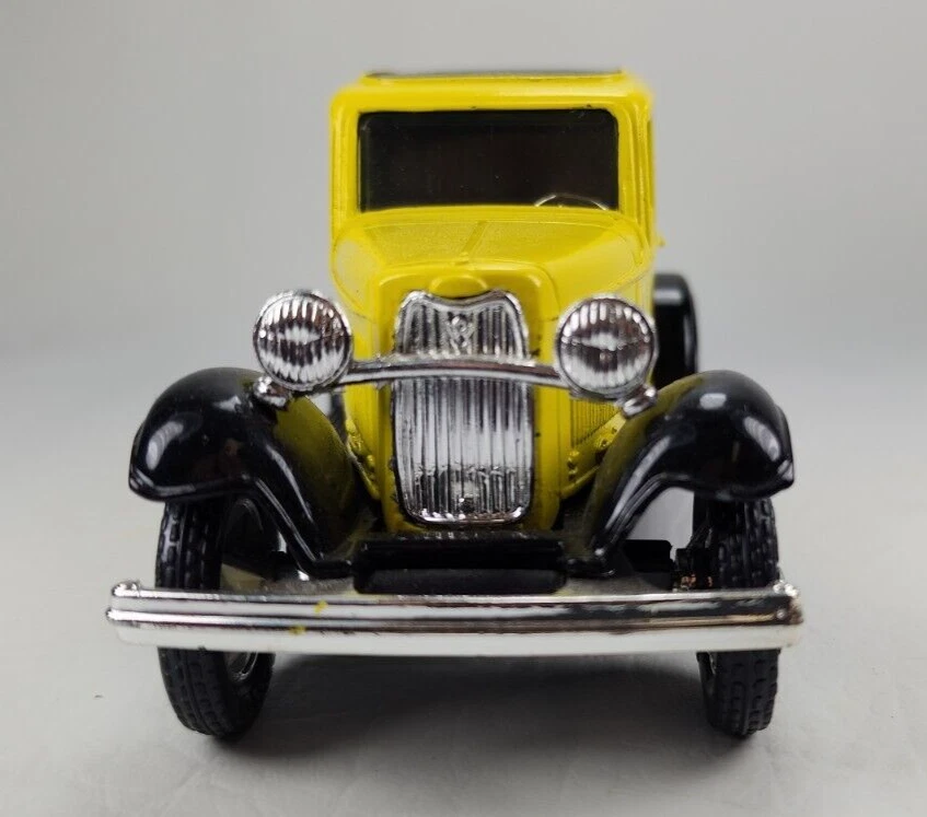 Банк монет Farm & Fleet ERTL NO1883 * 1932 Ford Delivery Van * масштаб 1/25 7 дюймов с ключом - Изображение 2 из 4