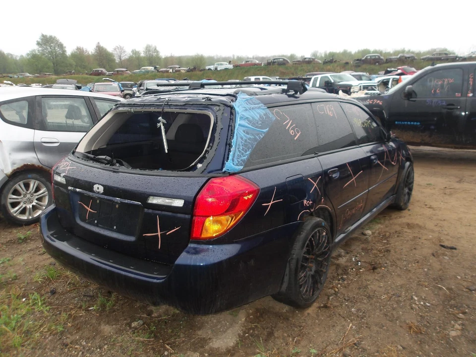 Used Seat Rear fits: 2005 Subaru Legacy  Grade B Foto 4 de 4