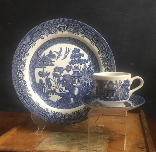 Churchill Willow Blue England Various Pieces Sold by Piece