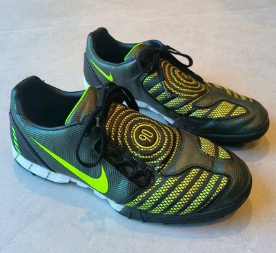 Nike Total 90 T90 Shoot II TF 2007 Fußball Football Astro Turf Schuhe UK 10 EU 45