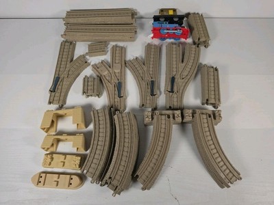 Thomas the Tank Engine Trackmaster Beige Track Konvolut Hit Toy Preloved 32 Teile 