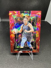 2025 Panini Select WNBA BRIONNA JONES #18 Concourse RED ICE PRIZM DREAM /299