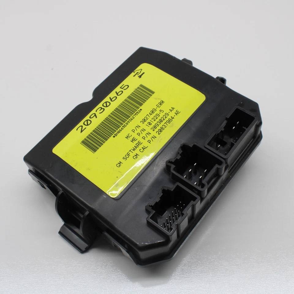 Módulo de control de puerta trasera eléctrica Cadillac SRX 2010-2015 OEM 20930665 Foto 2 de 4